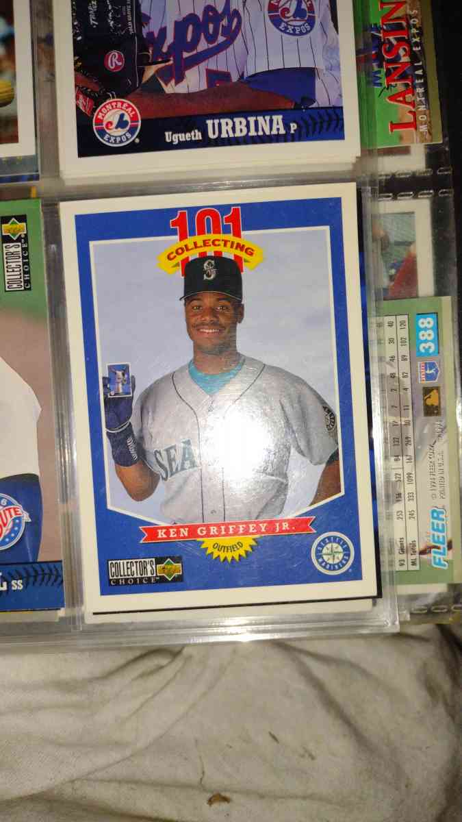 1980baaeball and nfl and NBA cards mint