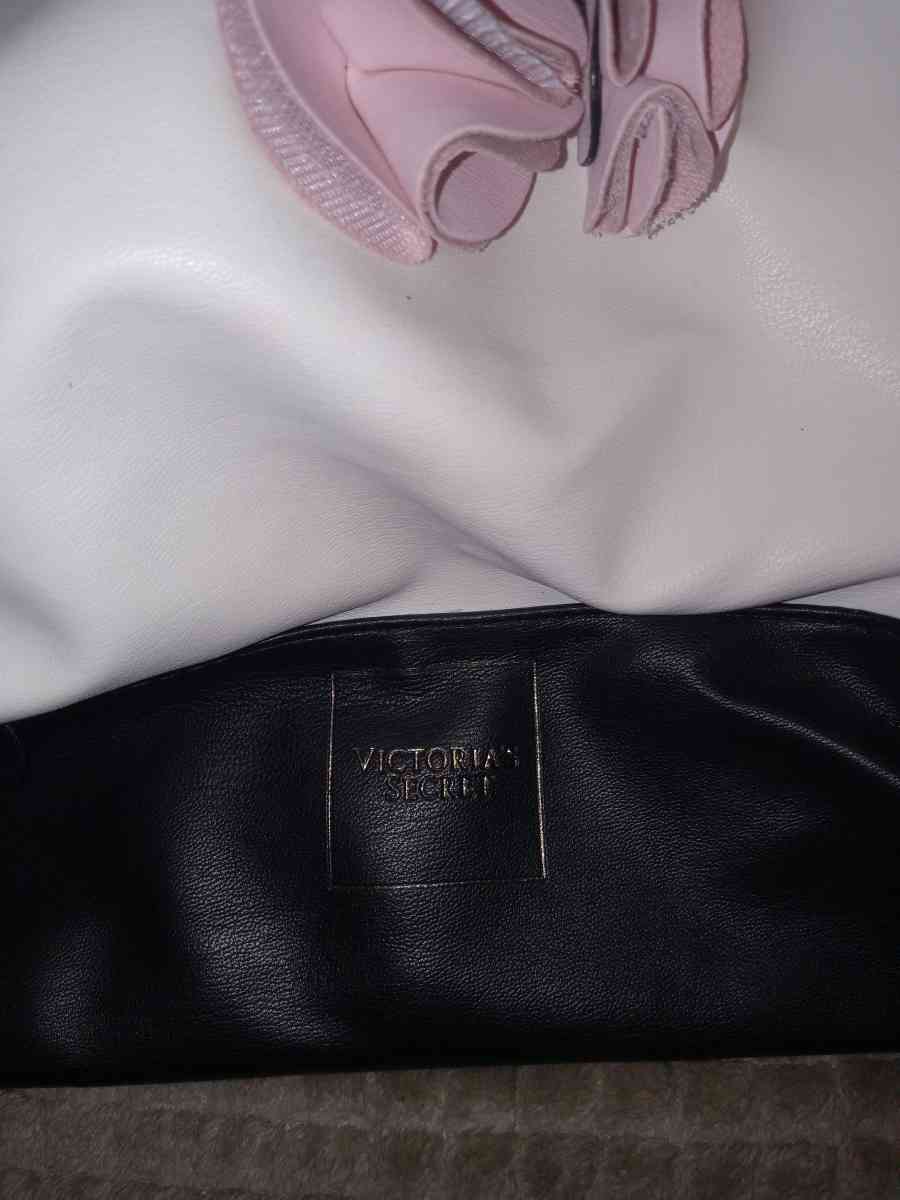 Victoria secret purse