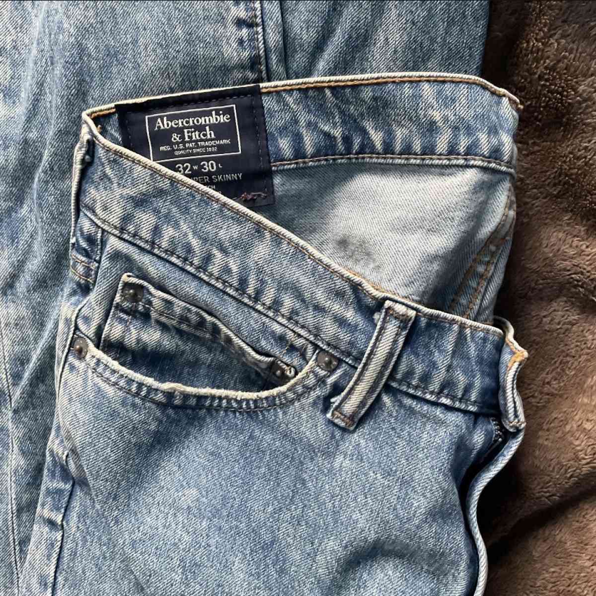Abercrombie mens jeans