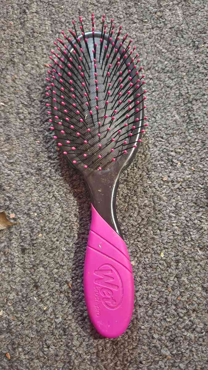 Cruella Devil Collectible Brush