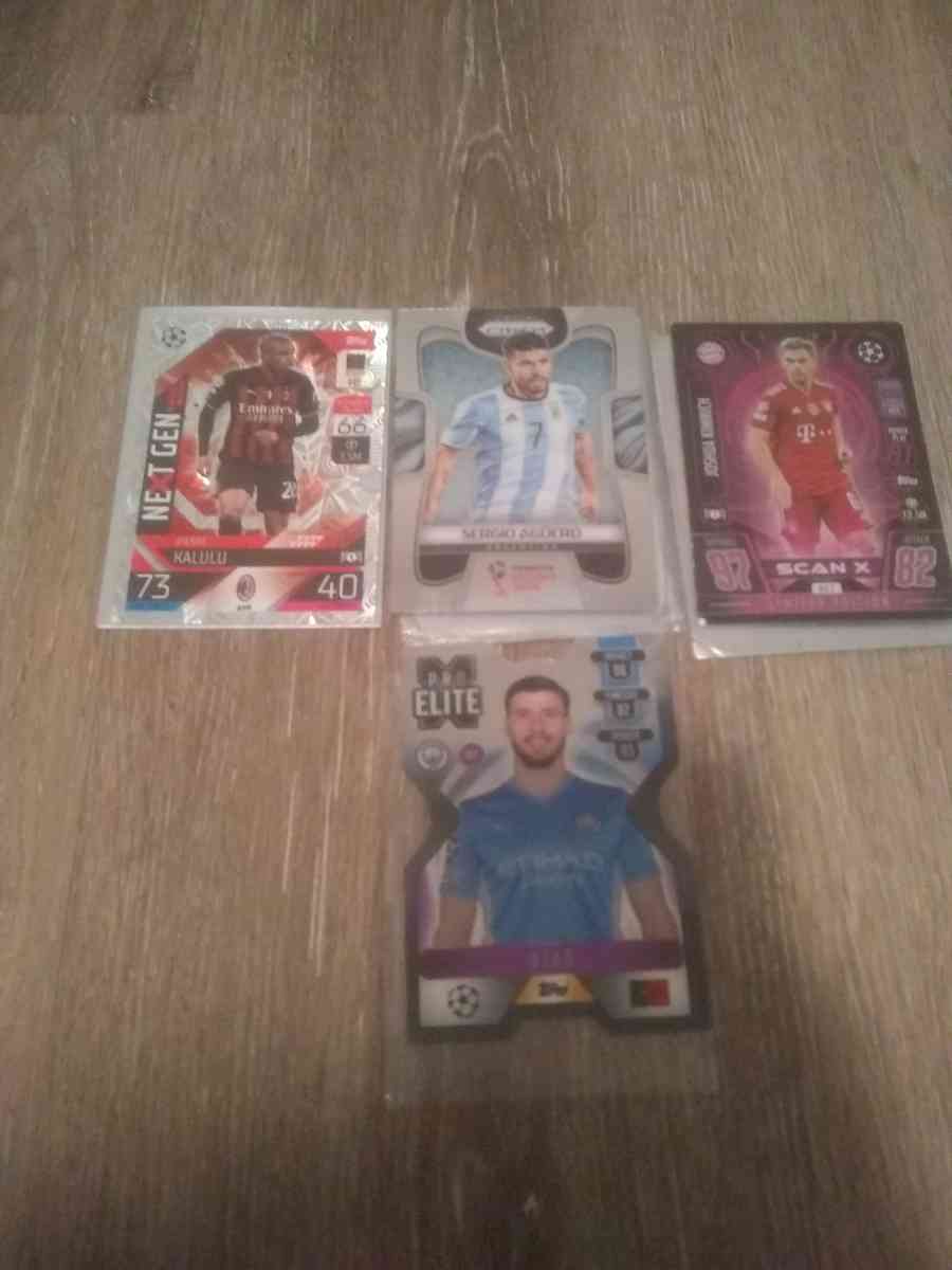 4 really rare soccer cards