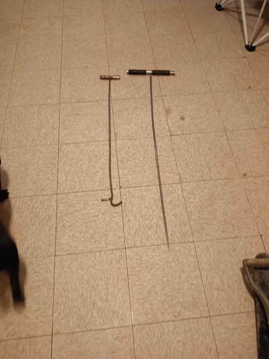 shovels rakes hoe headge trimers probe ro