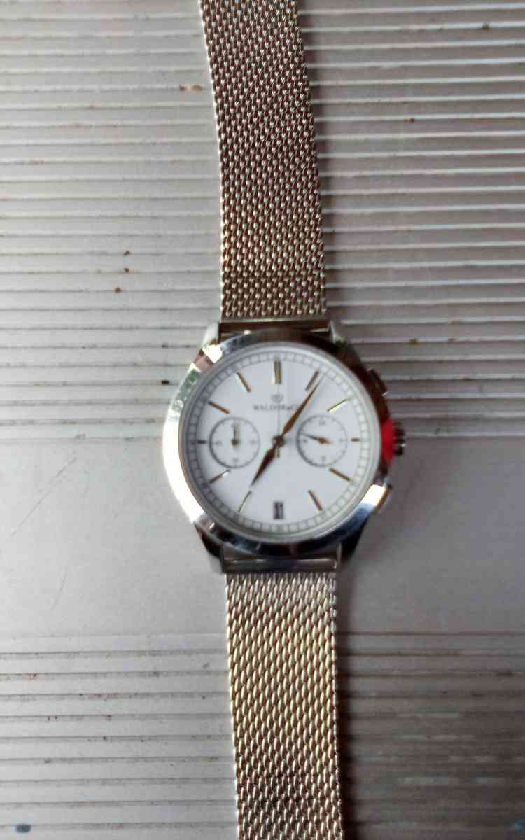 Waldor and Co watch