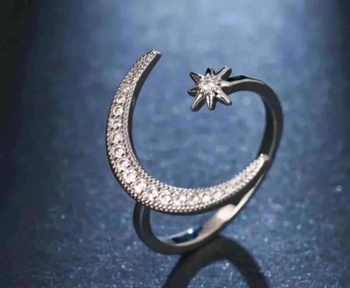 Star And Moon Minimalist Ring
