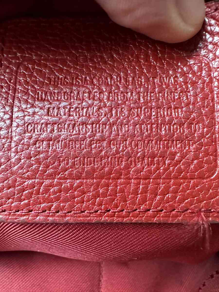 1 Ladies Burgundy COACH PURSE