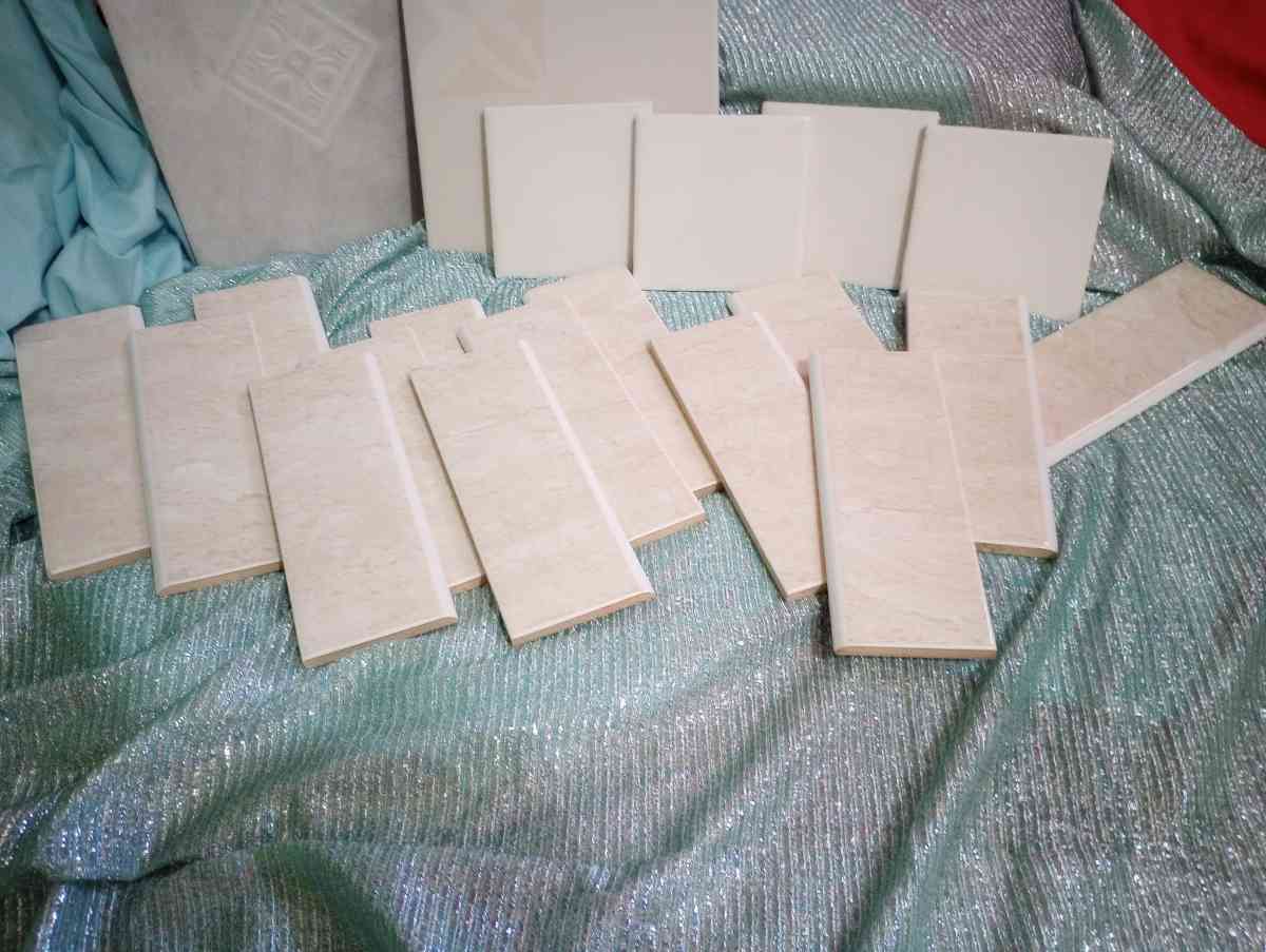 Hercules DryWall Cut Out Tool and Home and Garden Tiles