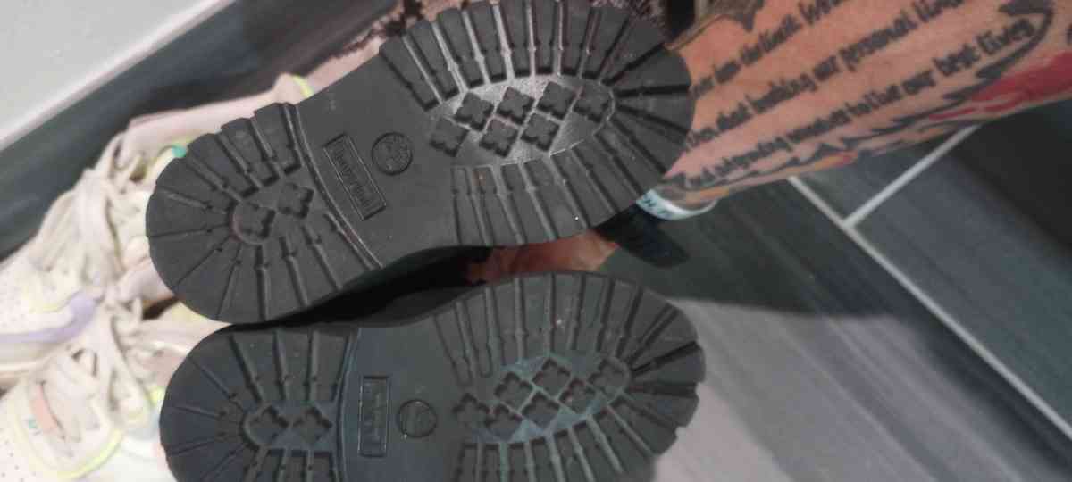 toddlers boys timberland boots size 7 brand new
