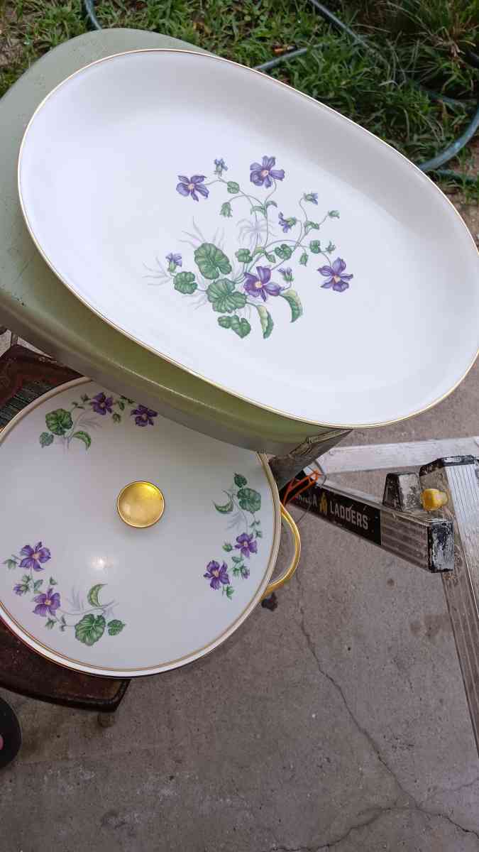 real fine china big  dinnerware set handpainted