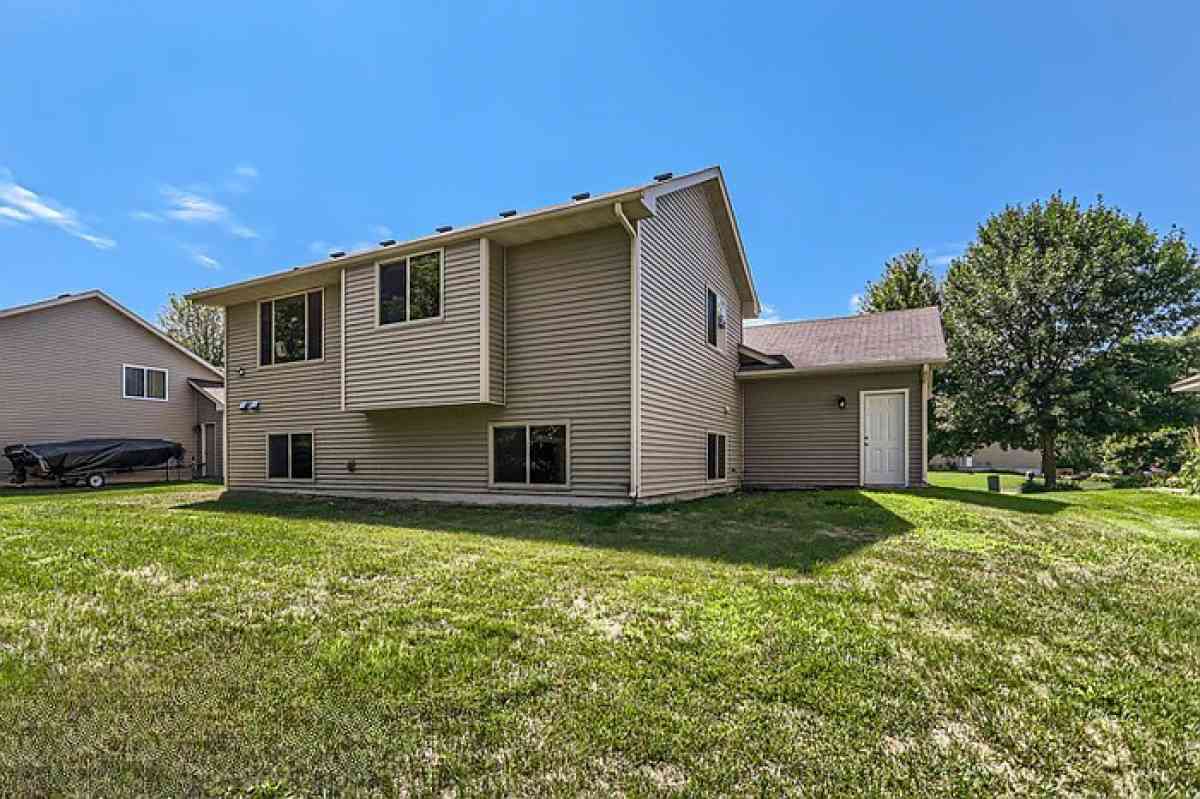 Beautiful single family housing