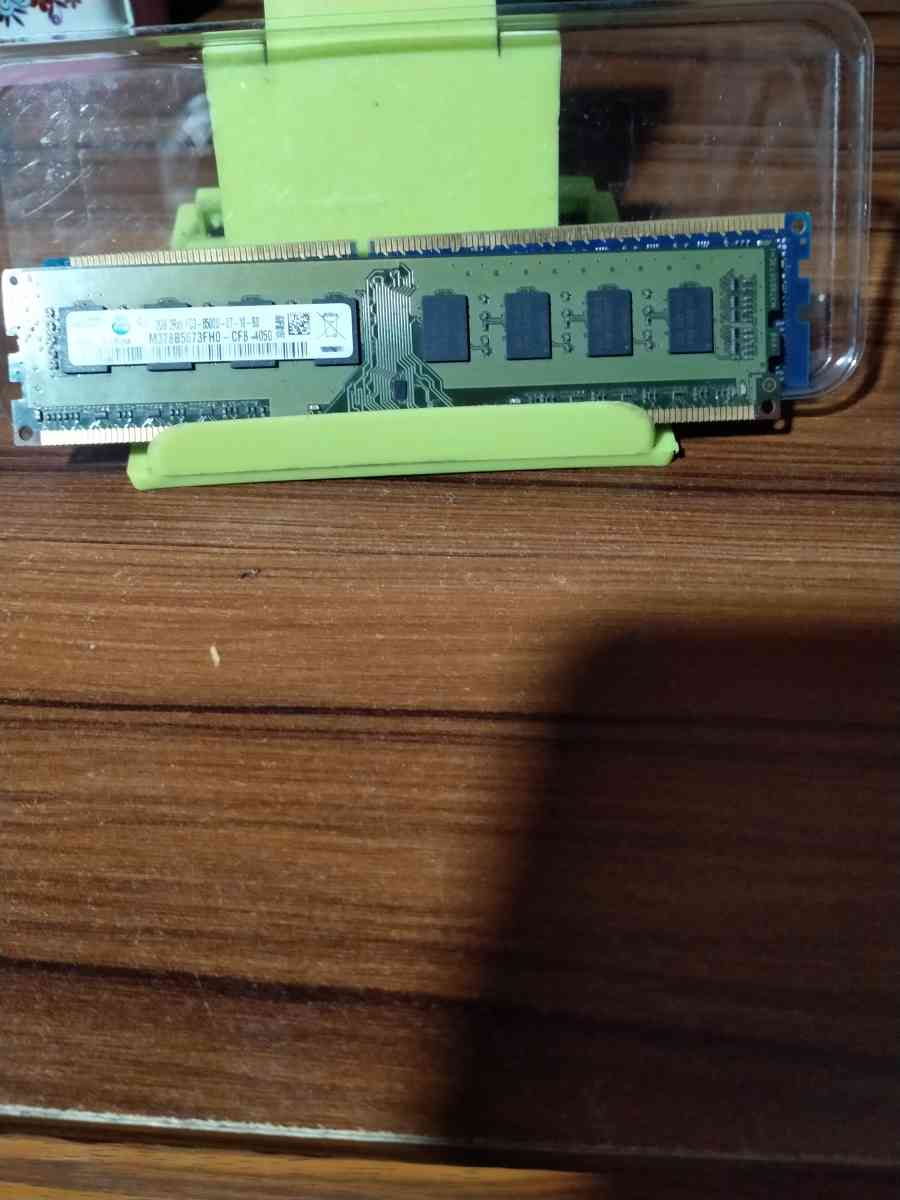 Ram 4 GB