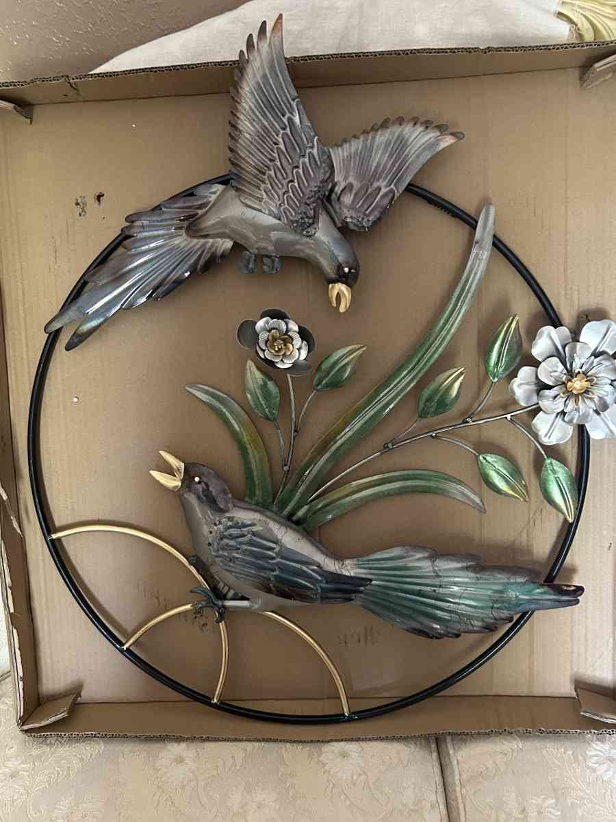 Beautiful Metal Wall Hanger