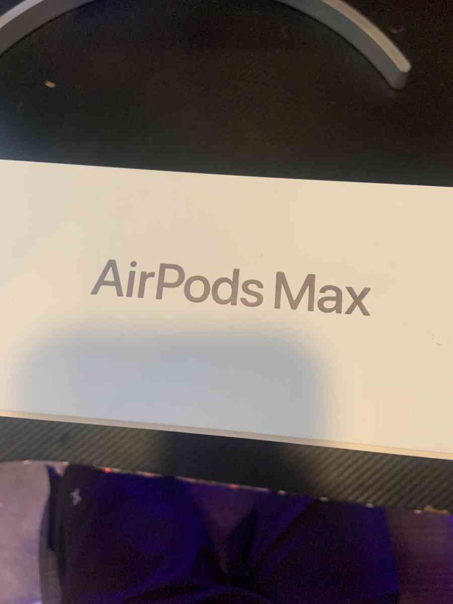 AirPod max