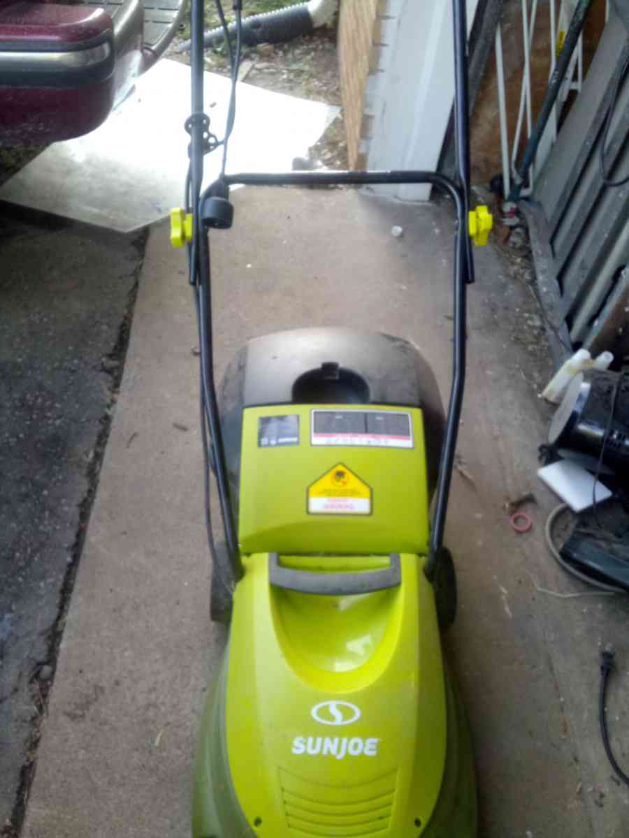 SunJoe electric lawn mower