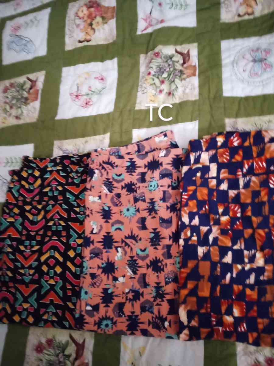 Brand New LuLaRoe TC Leggings 10 each fit size 12 to 18