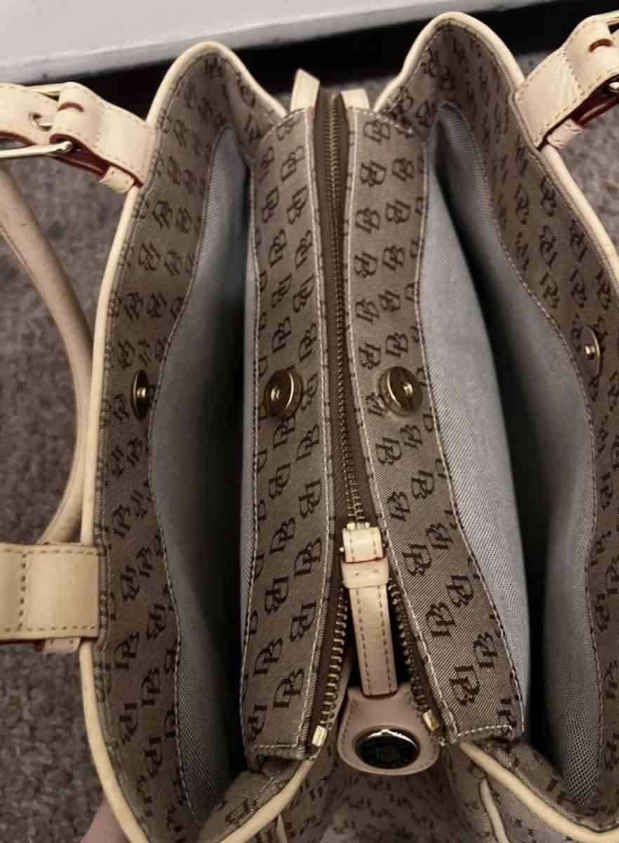 Dooney  Bourke Monogram Buckle Satchel  PreOwned