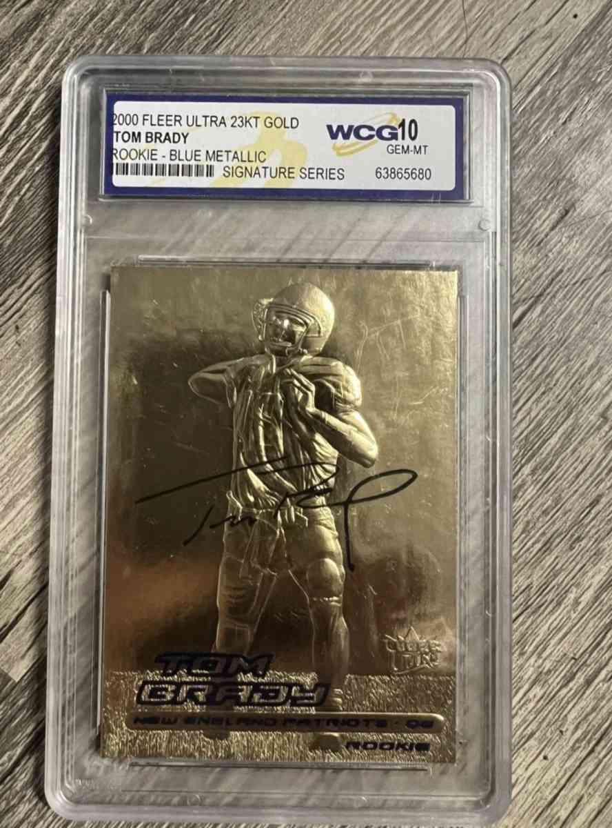 Tom Brady number 0650 fleer 2000