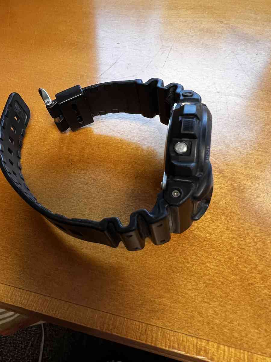 Casio G Shock Tough Solar GW 6900 3179 Black Case Day Date C