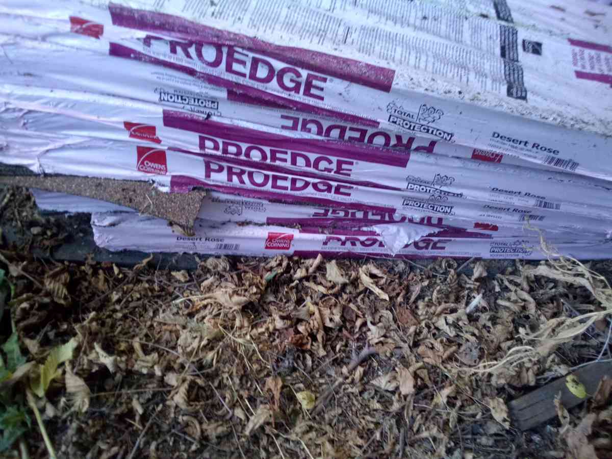 Owens Corning proedge shingles