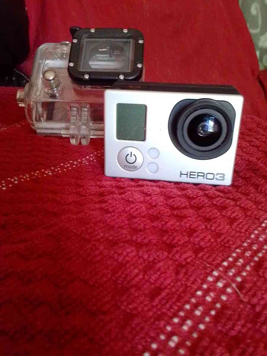 GoPro Hero 3 with Waterproof Case