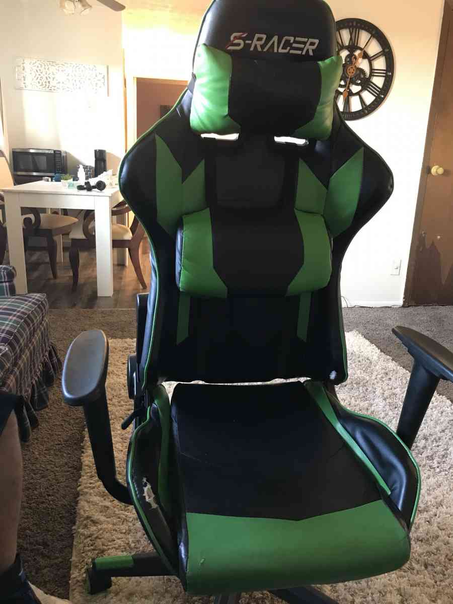 S racer gamer chair
