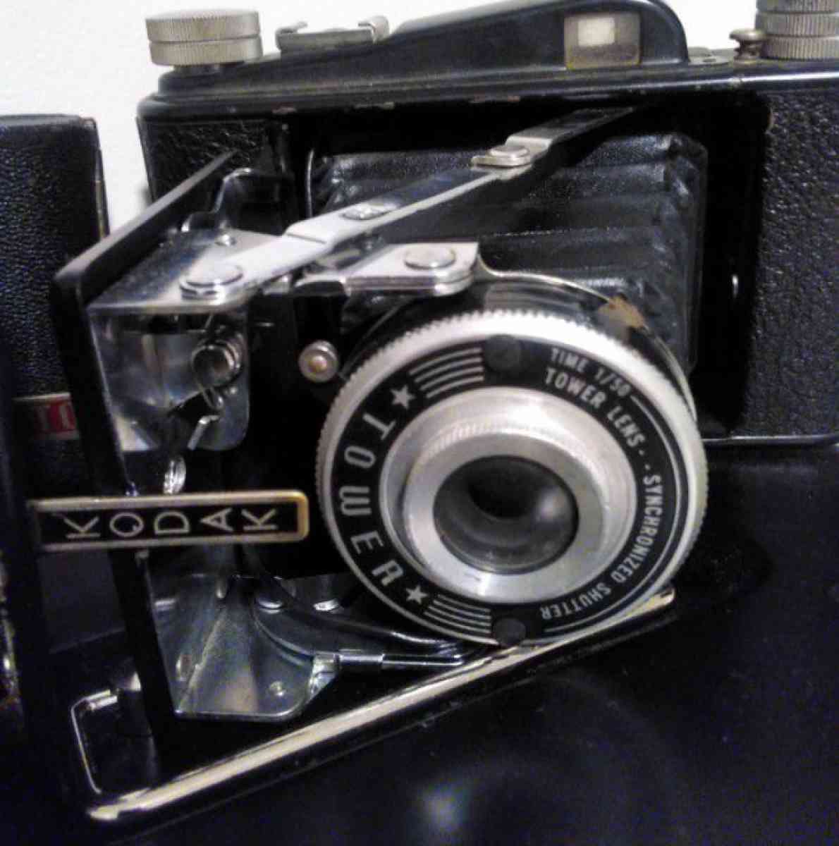 antiques camera  great shape pick up