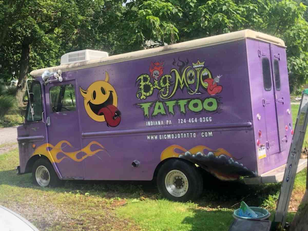 1967 Grumman Box Truck