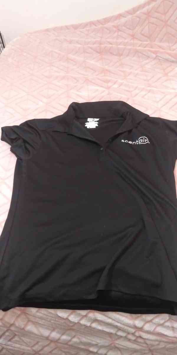 Mens medium shirt