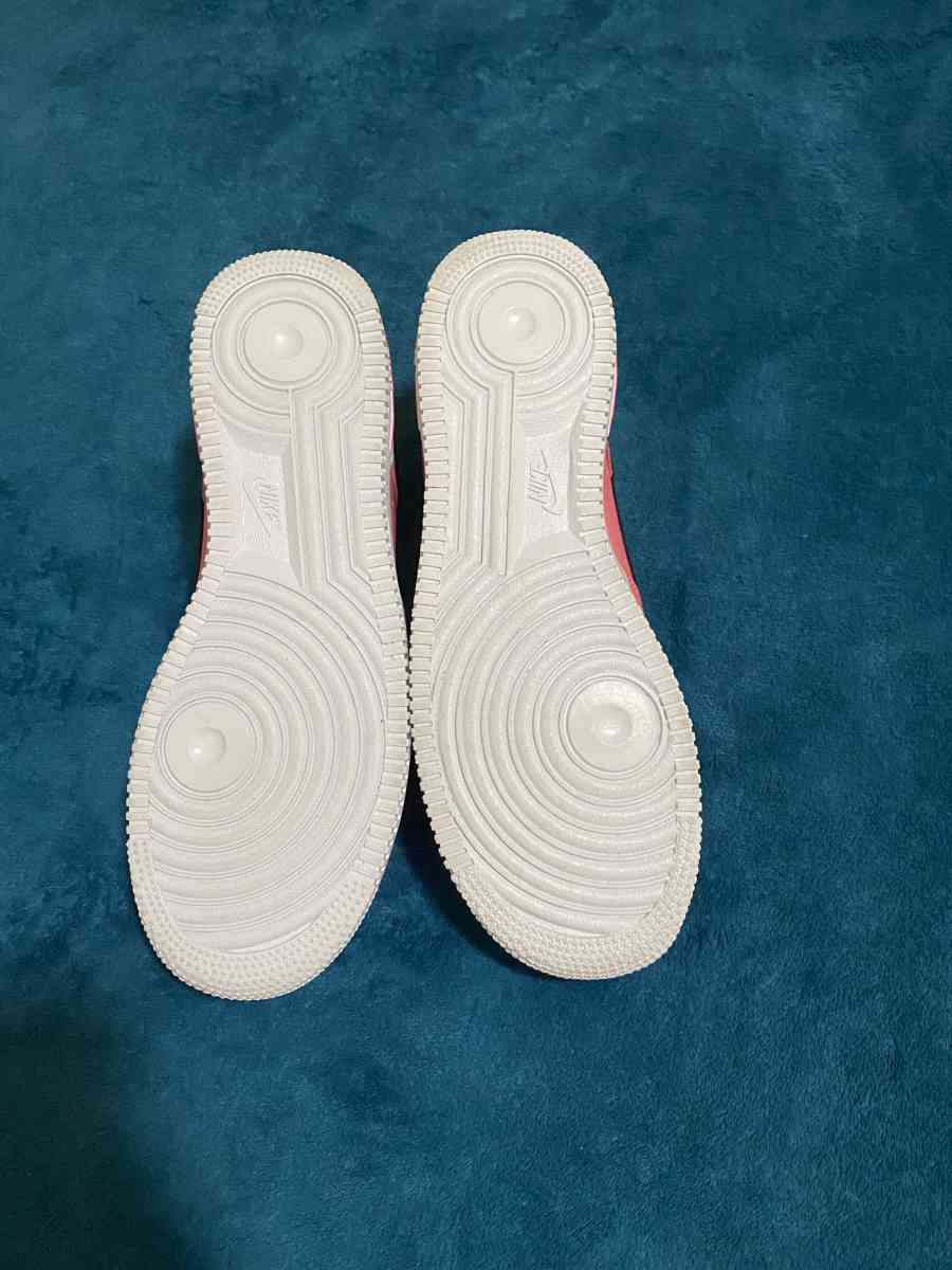 Air forces 1 pink gaze