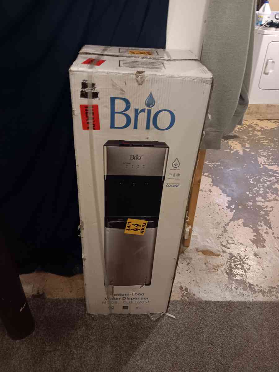 Brio water dispenser