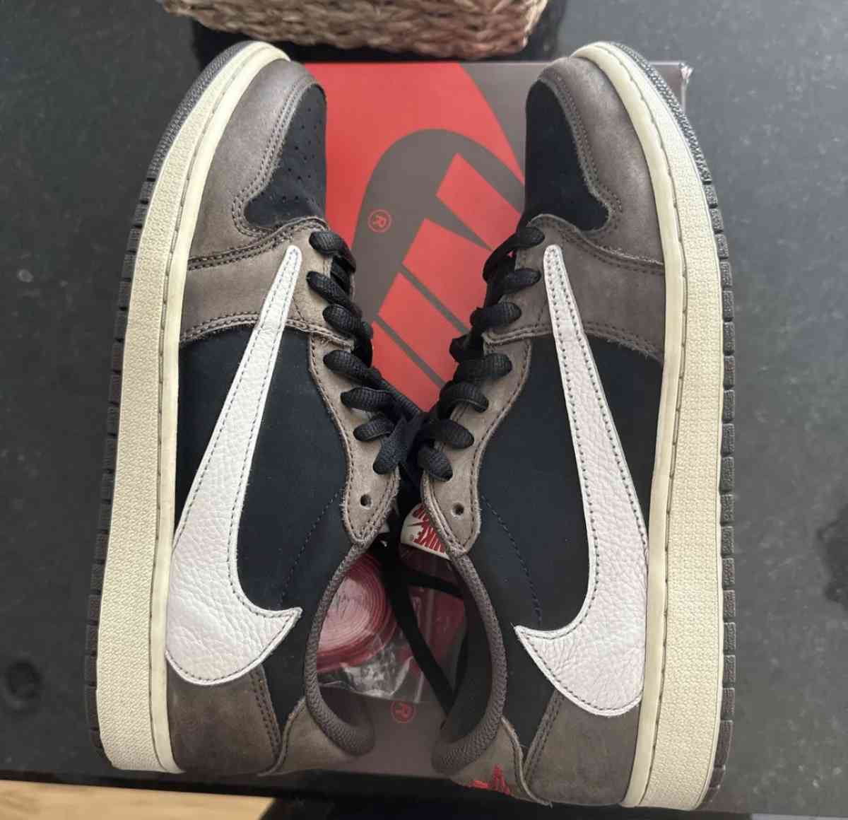 100 percent authentic