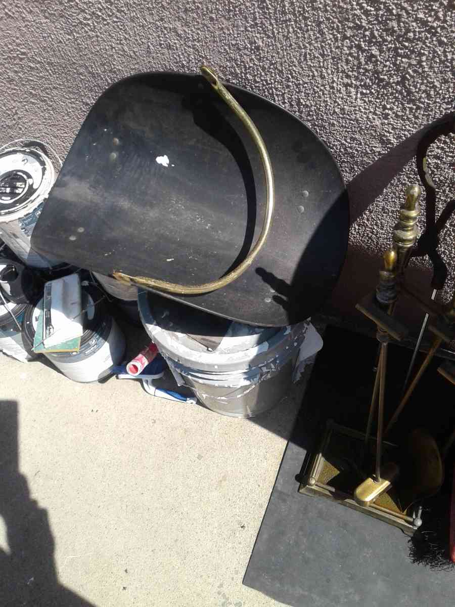 fireplace tools really nice for being about 40 years old