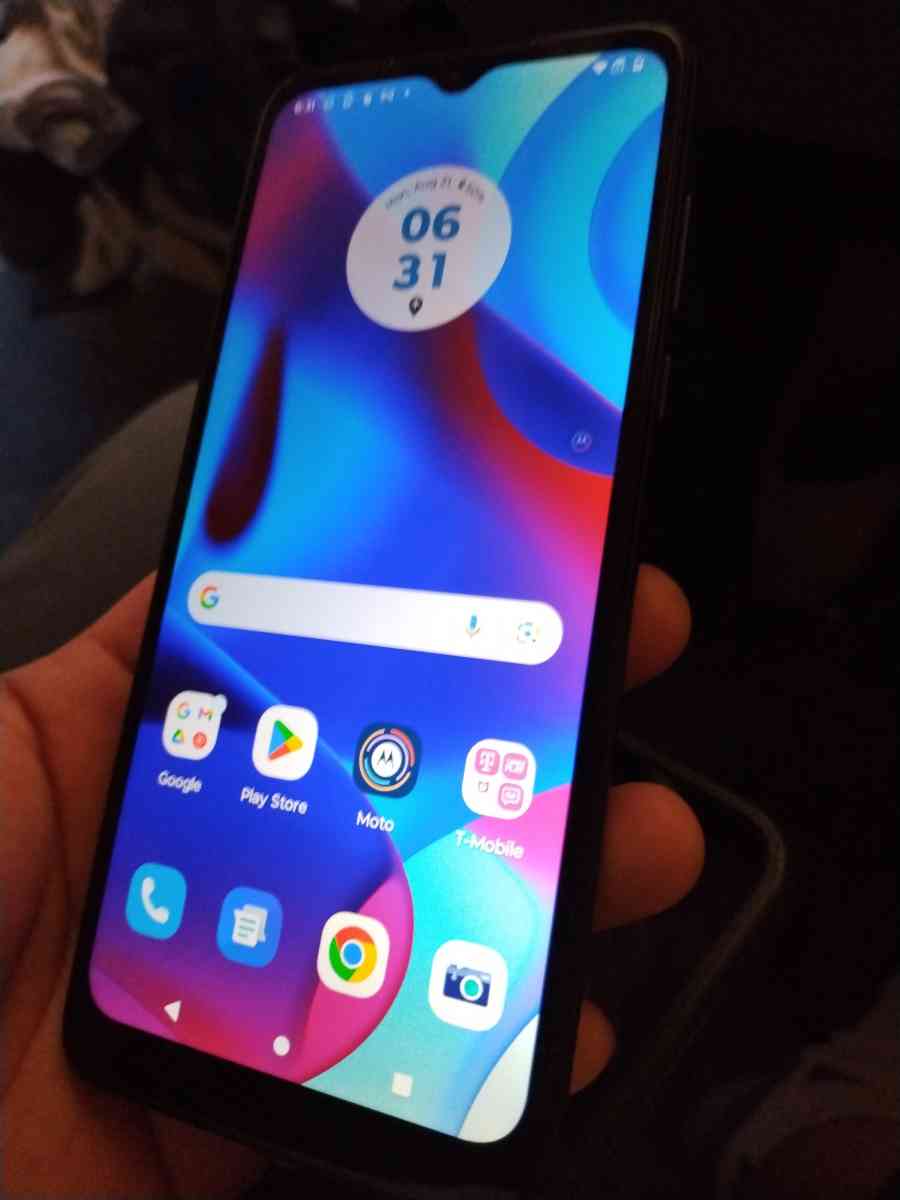 NEW IN BOX MOTO PURE G LTE  TMOBILE