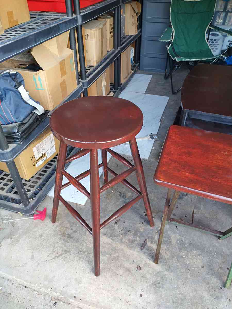 bar stool