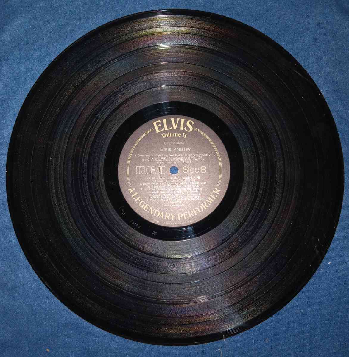 Elvis volume two A legendary performer vinyl record