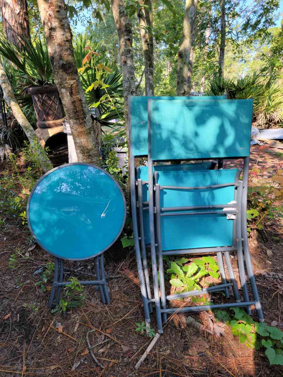 bistro table and chairs set