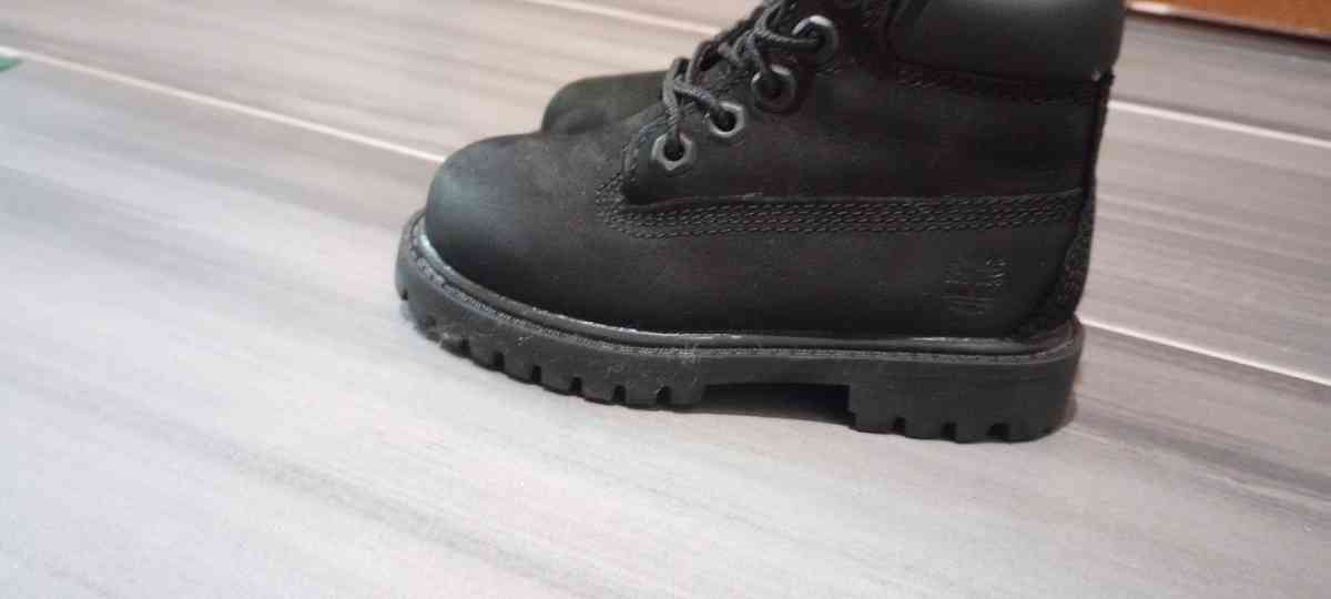 toddlers boys timberland boots size 7 brand new