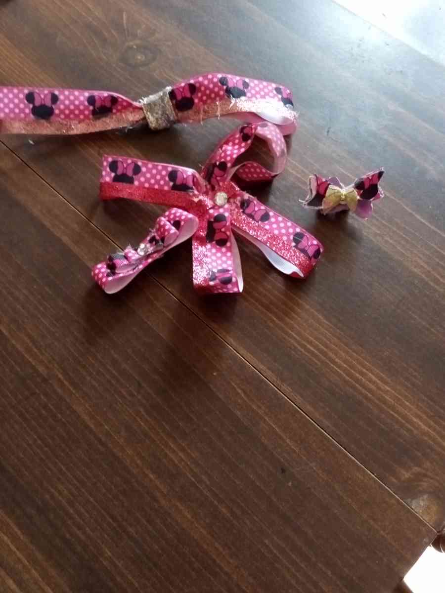ribbon and fabric and leather hair or gift bows