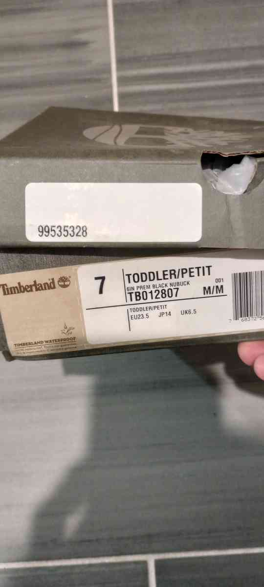 toddlers boys timberland boots size 7 brand new