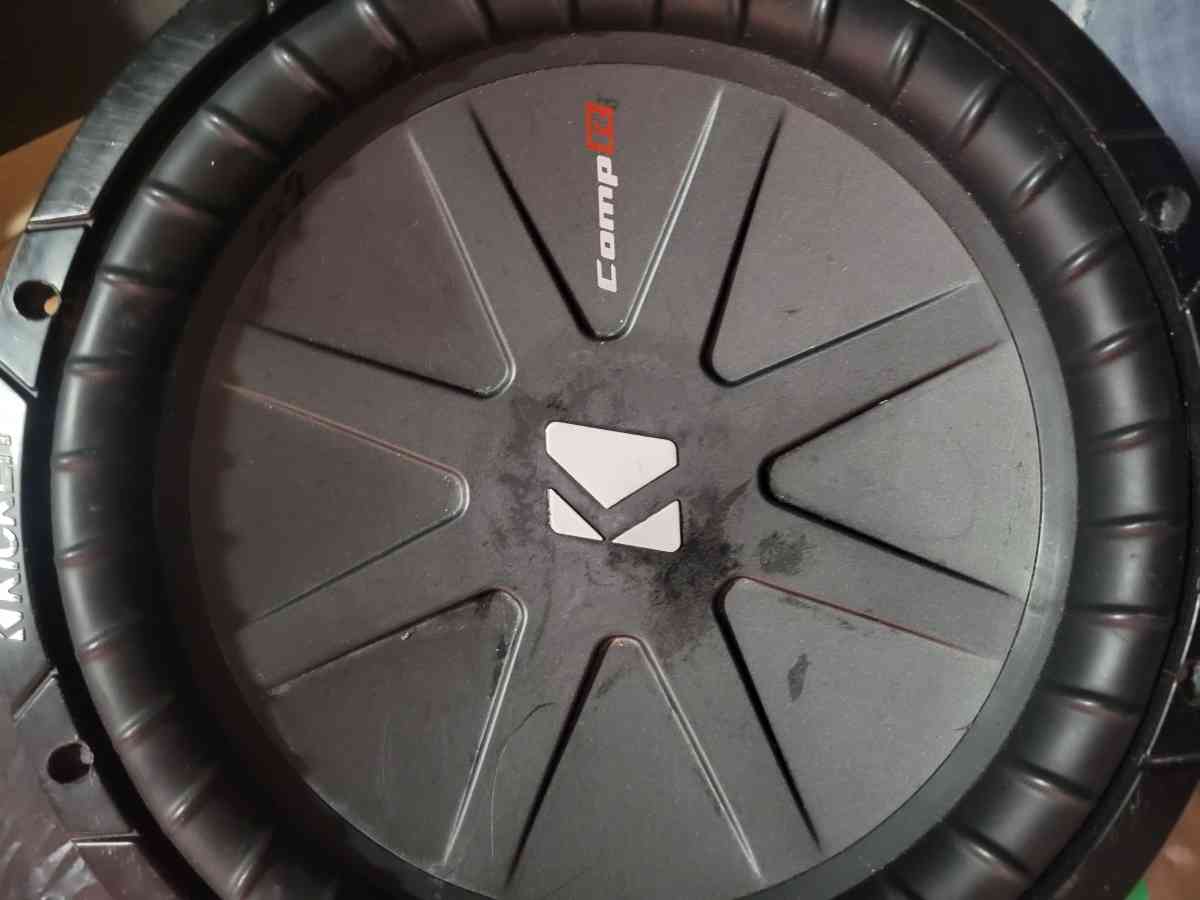 Kicker comp 12 dual voice