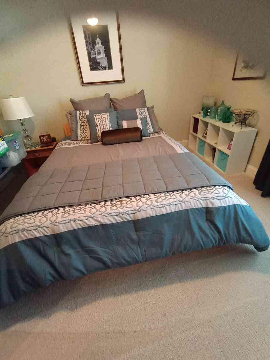 Cleaning Service House and Office  804 986 1790