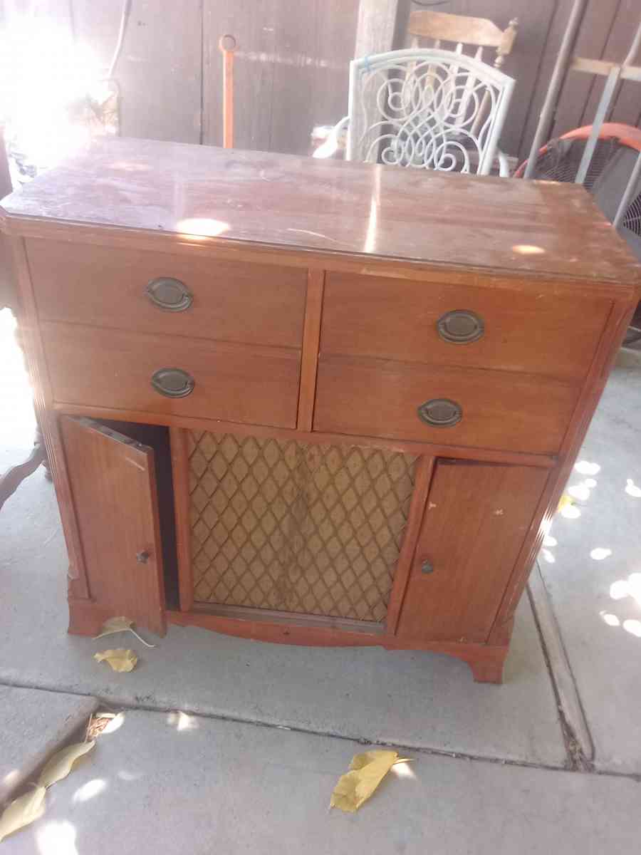 3 old 1940s vintage tube  sterios