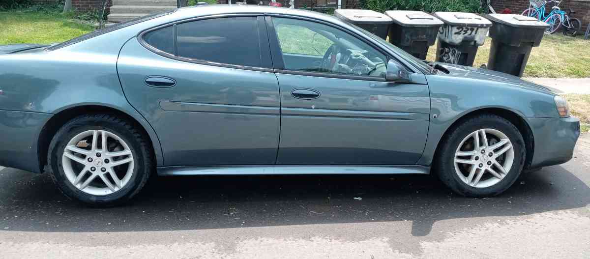 06 Pontiac Grand Prix Gt