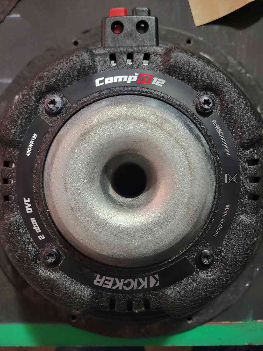 Kicker comp 12 dual voice