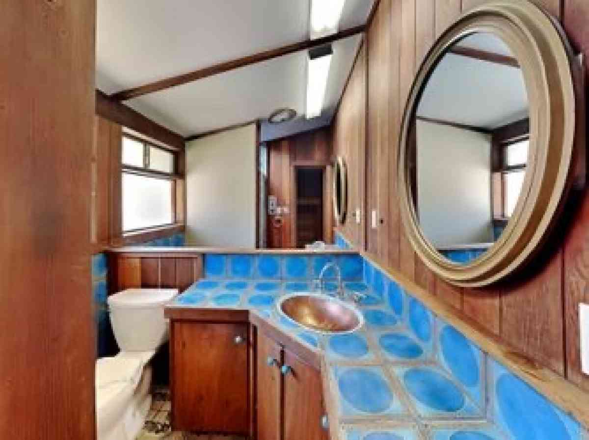 AMAZING FAMILY HOME NOW ON MARKET