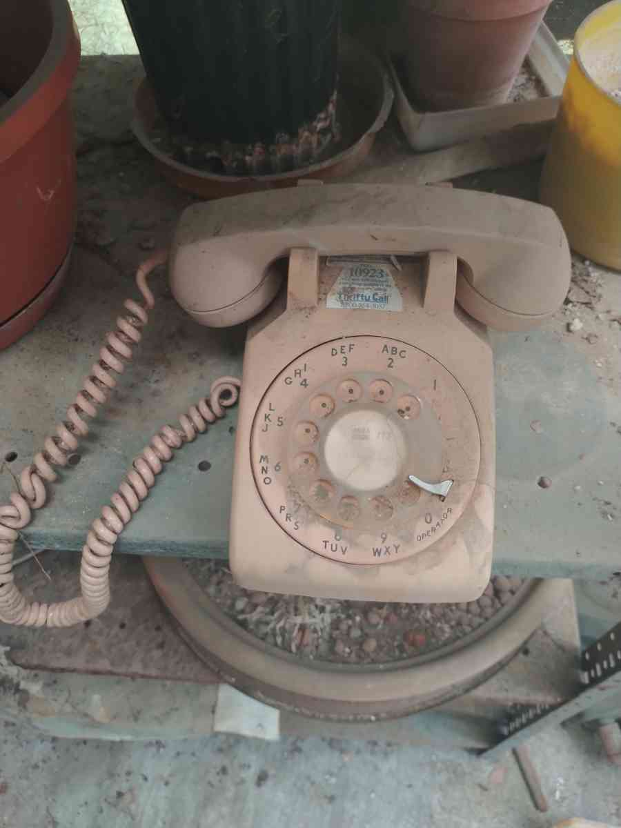 vintage rotary phone