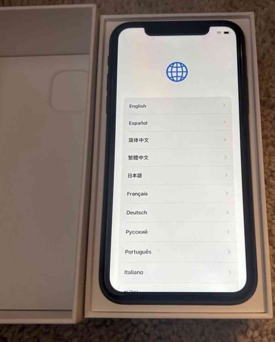 APPLE IPHONE 11