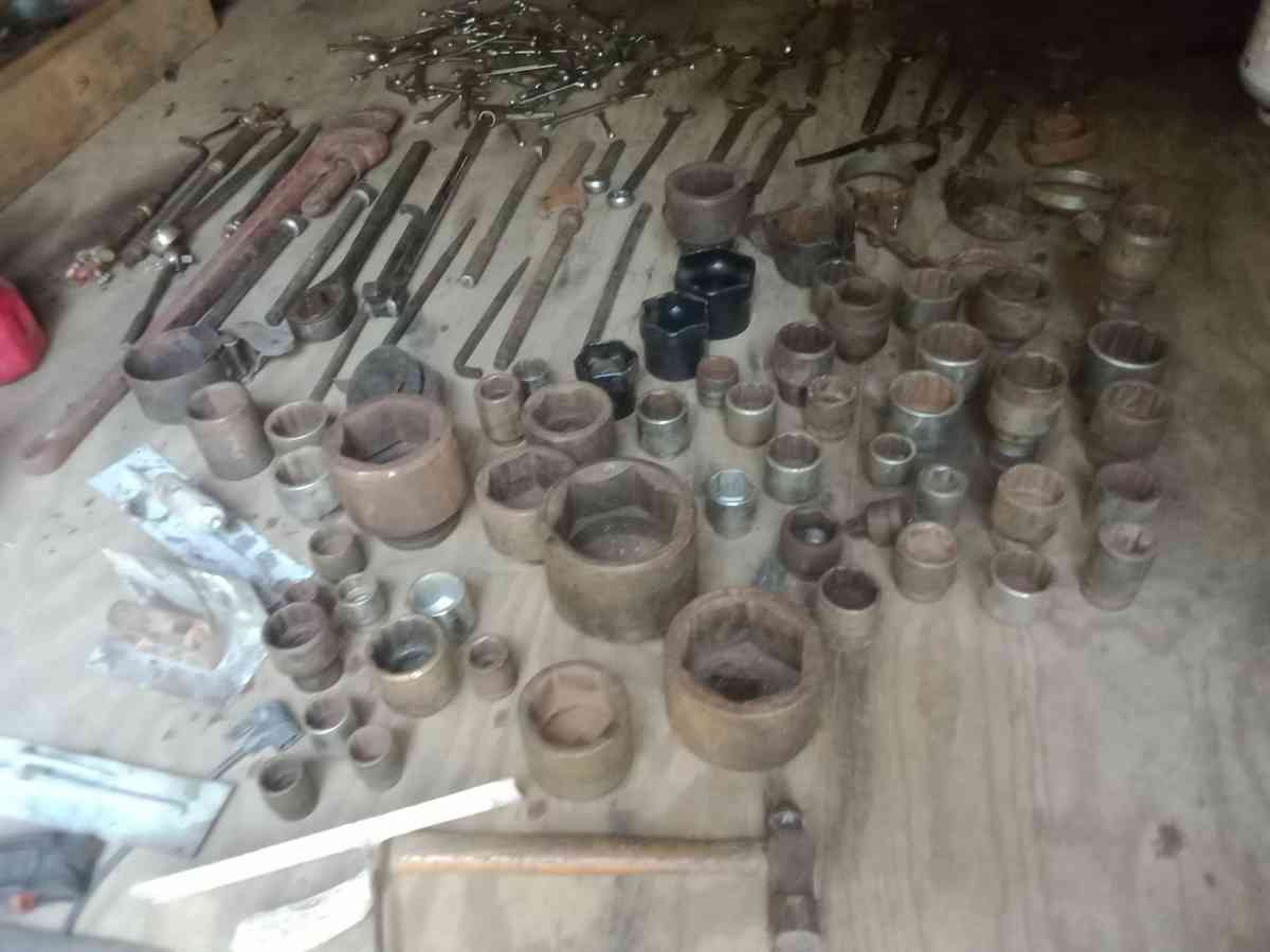 heavy equipment tools