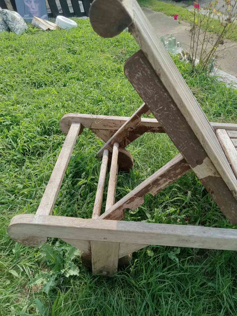 3 Antique Pool Patio Lounge Chairs