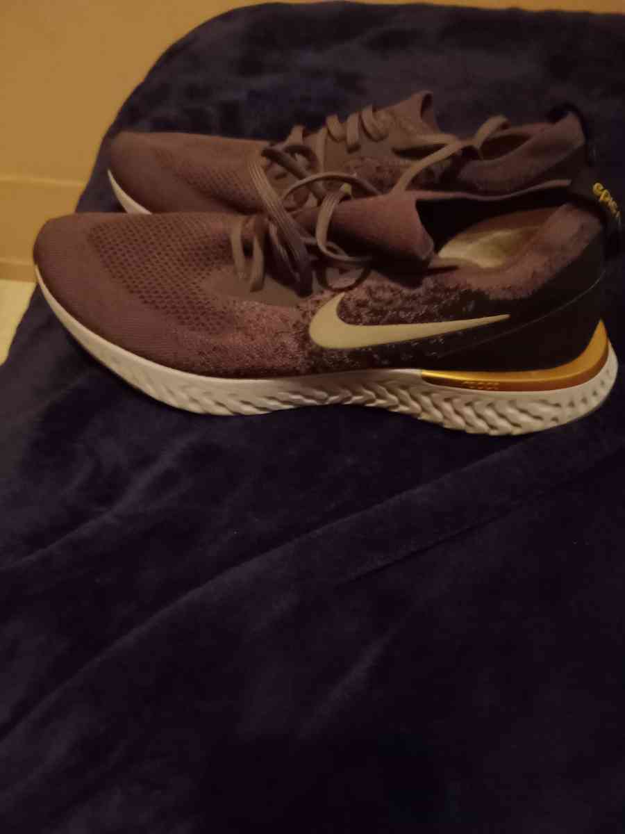 epic react Nike size 12