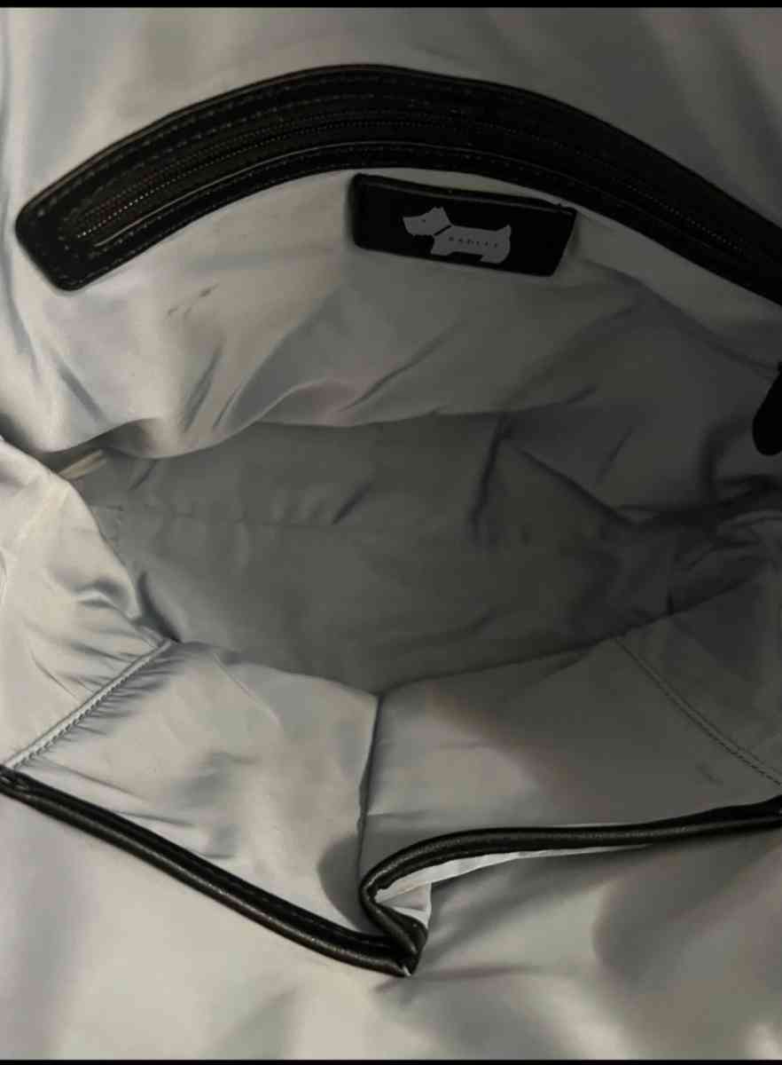 Radley Messenger Crossbody PreOwned